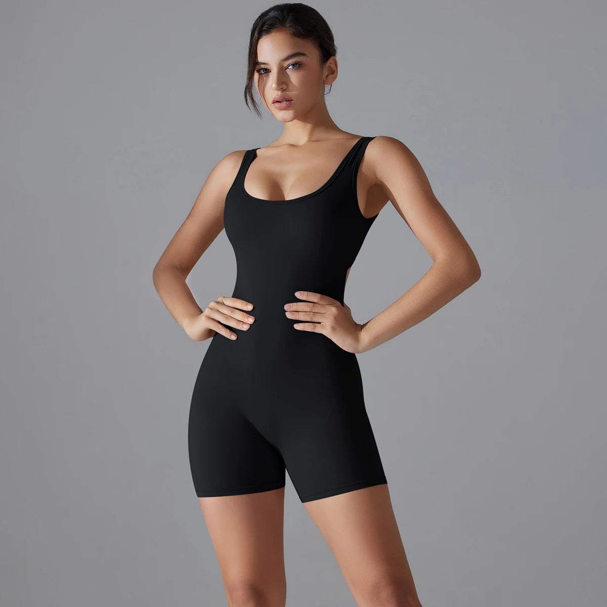 Zwarte sportieve damesjumpsuit voor training
